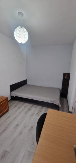 Apartament cu 2 camere nedecomandat, mobilat în Cedonia