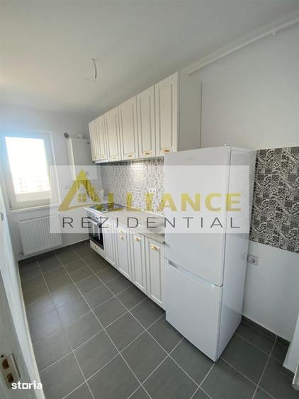 Apartament cu 3 camere în Berceni