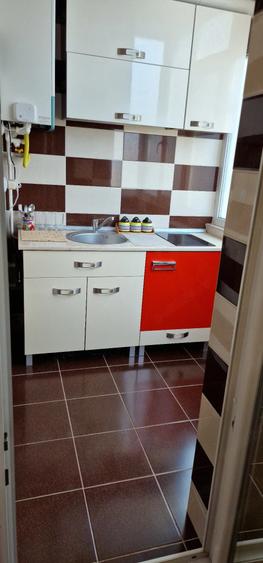 Garsonieră decomandată în Bucium