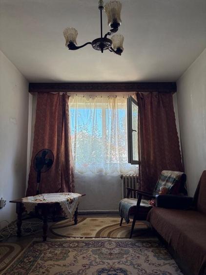 Apartament cu 2 camere decomandat în Fortuna