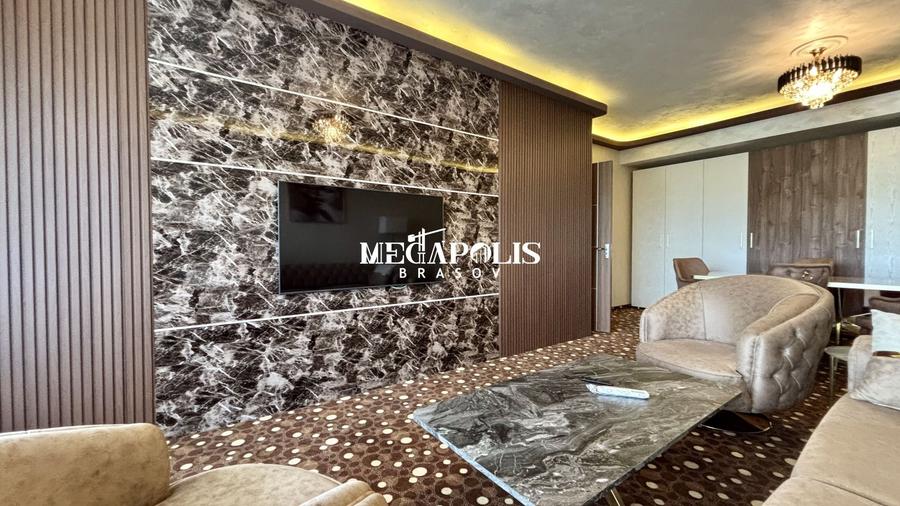 Apartament cu 2 camere decomandat în Tractorul