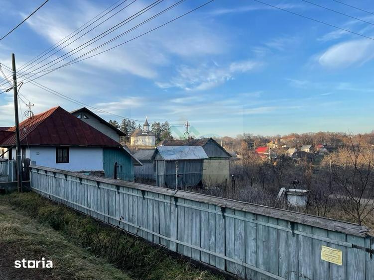 Casă cu 3 camere cu Teren 3700 Mp în Bunești