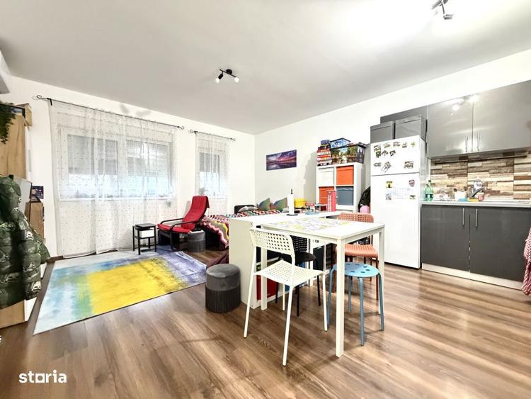 Apartament cu 2 camere semidecomandat, mobilat în Dumbrăvița