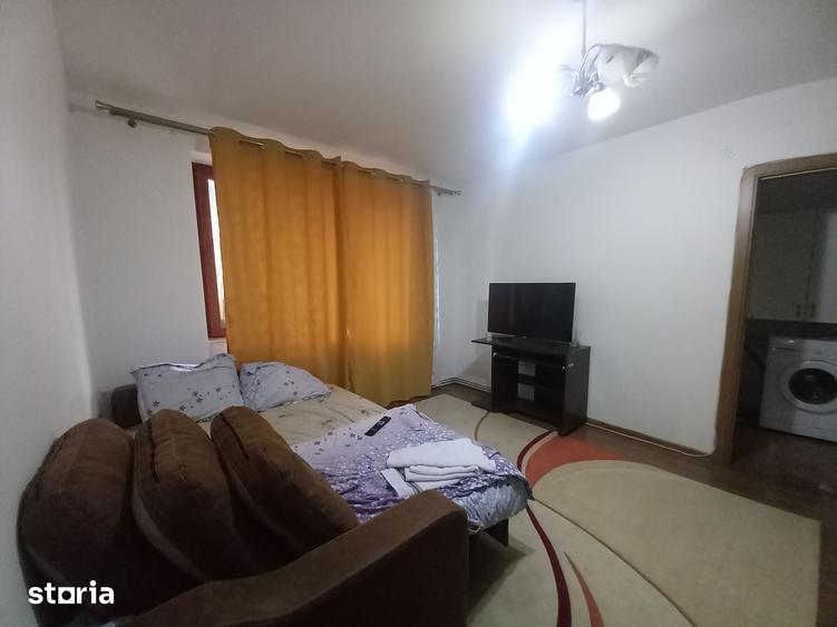 Apartament cu 2 camere decomandat în Progresul