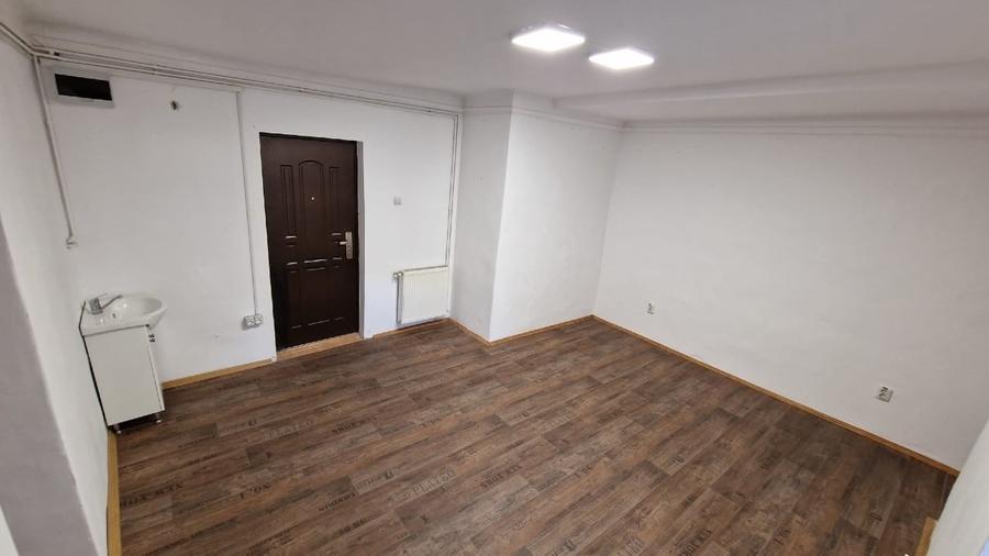 Spațiu comercial, de 65 mp, în Centrul Istoric