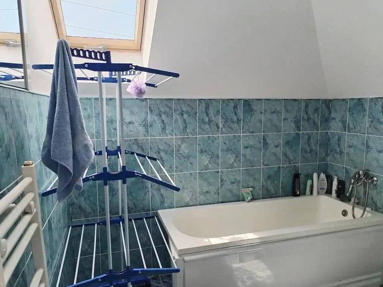 Apartament cu 2 camere decomandat în Florești