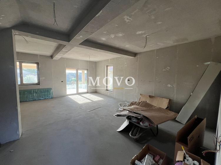 Duplex cu 5 camere cu Garaj în Giroc