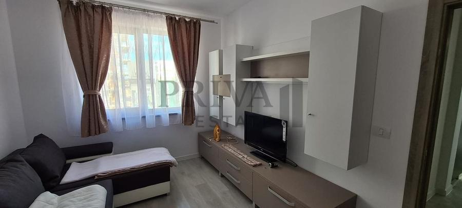 Apartament cu 3 camere decomandat, mobilat în Girocului