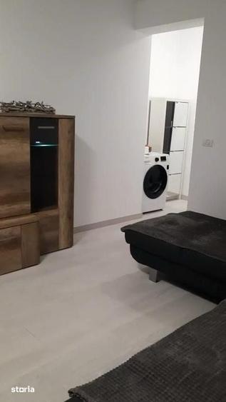 Apartament cu 3 camere în Funcționarilor