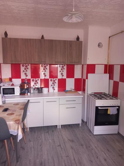 Casă cu 2 camere în Central