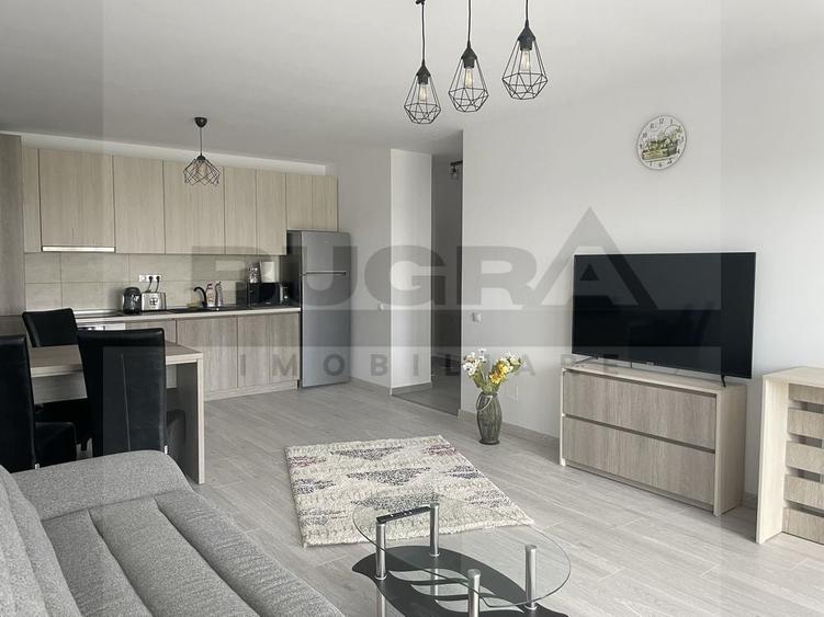 Apartament cu 2 camere semidecomandat, mobilat în Gheorgheni