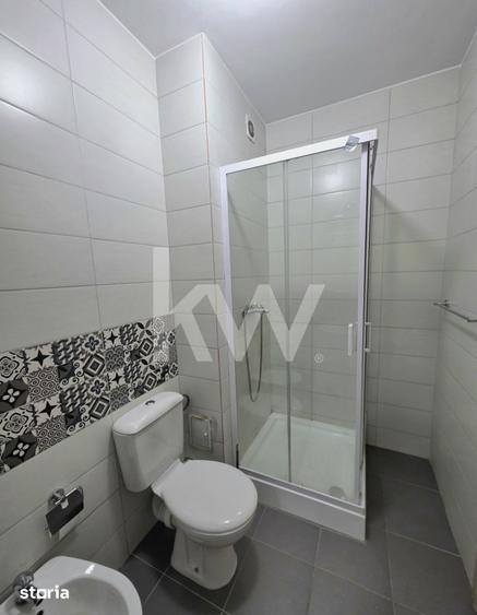 Apartament cu 3 camere decomandat, mobilat în Tractorul