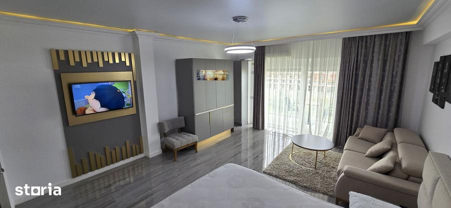 Studio Lux White Tower Mamaia Prima linie Vedere la mare langa Opera - 6