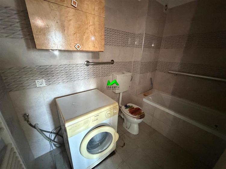 Apartament cu 2 camere semidecomandat în Turnișor