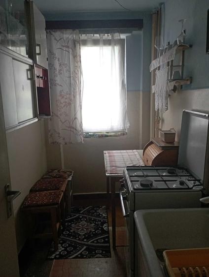 Apartament cu 2 camere decomandat în Bejan