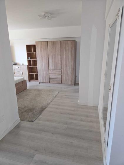 Apartament cu o camera si loc de parcare in cladire - Fara garantie - 5