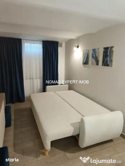Apartament cu 2 camere semidecomandat în Centrul Civic