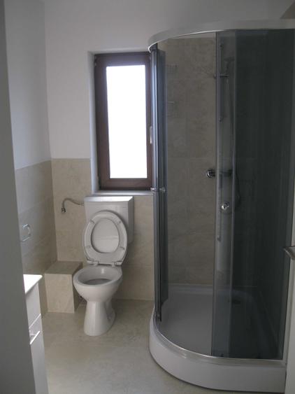 Apartament cu 2 camere decomandat în Zorilor