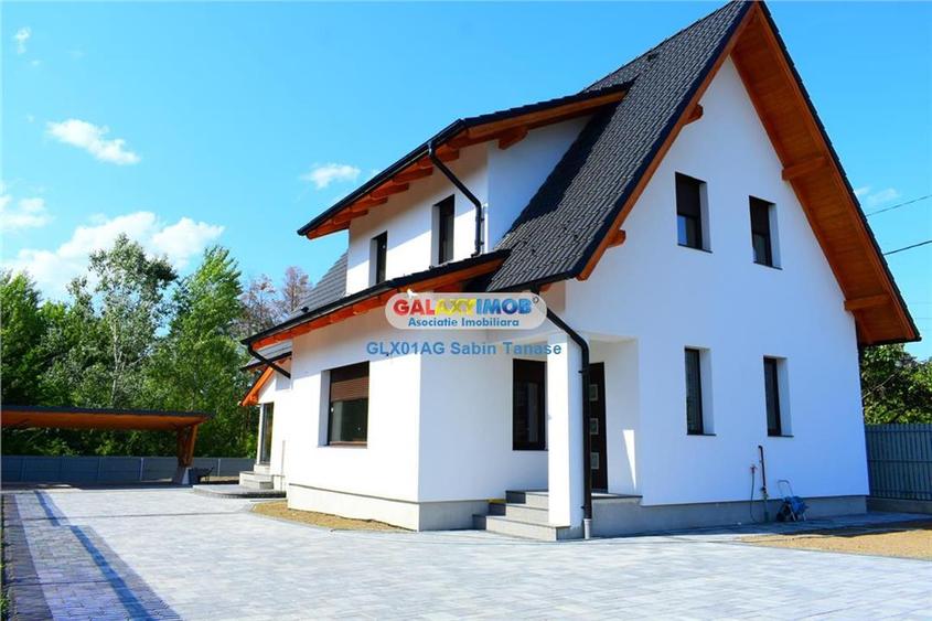 PENTRU PRETENTIOSI vanzare vila  ultramoderna LA CHEIE - 1