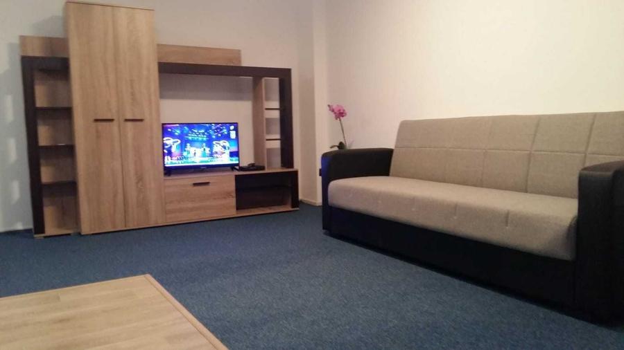 Apartament cu 2 camere decomandat în Militari