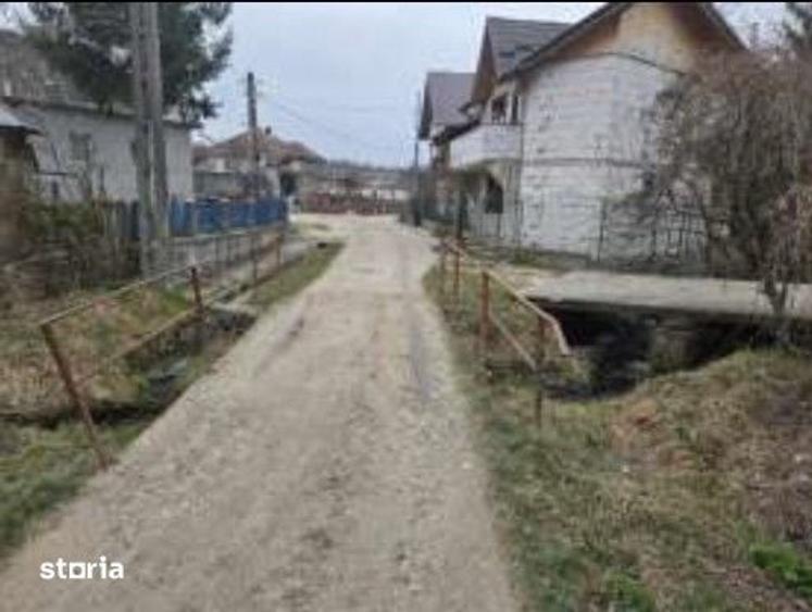 Casă cu 2 camere cu Teren 432 Mp în Valea Mare