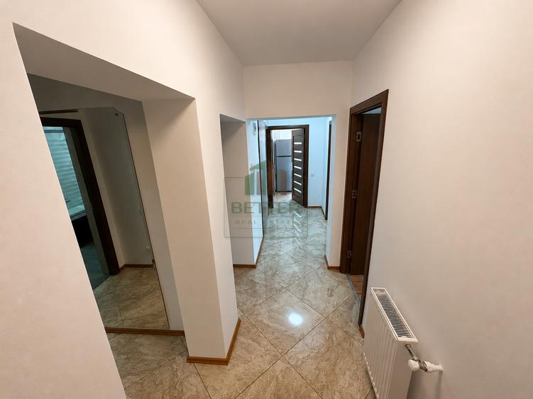 Apartament cu 3 camere decomandat în Popești-Leordeni