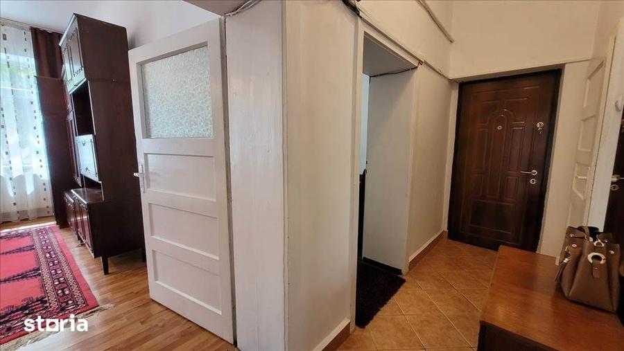 Apartament cu 2 camere decomandat în Centrul Civic