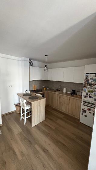 Apartament cu 2 camere decomandat în Bună Ziua