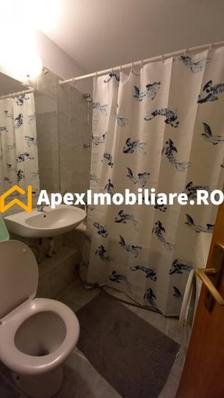 Apartament cu 3 camere semidecomandat, mobilat în Iancului