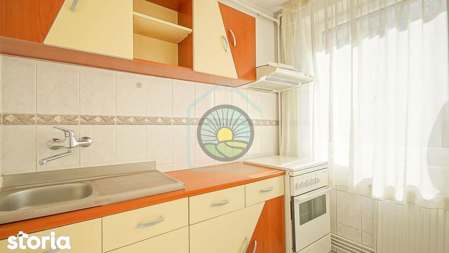 Garsoniera gata de mutat / inchiriat etaj 1, sud, centrala proprie - 10