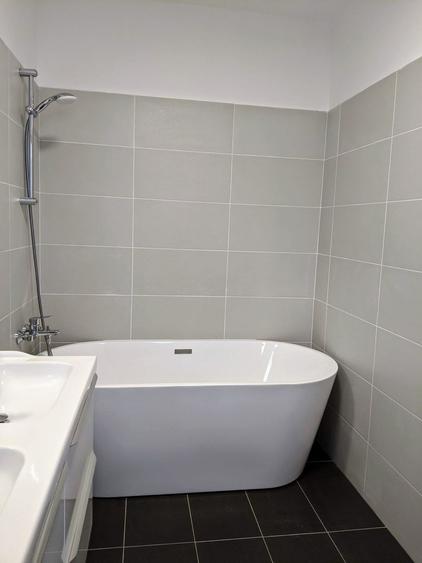 Casă individuală cu 4 camere cu Canalizare în Borhanci