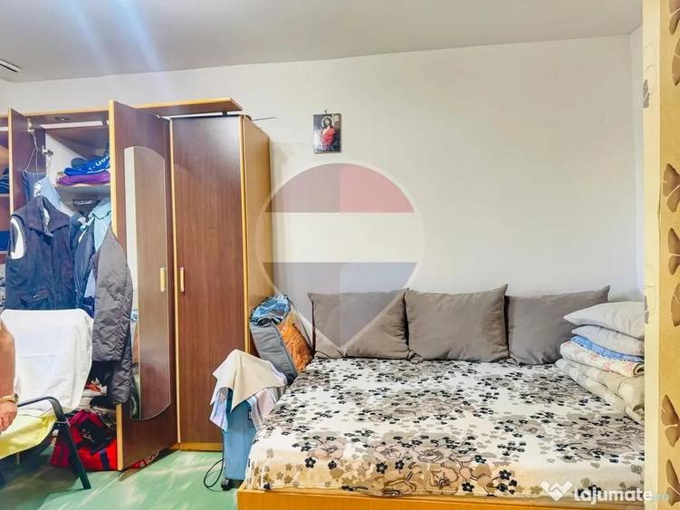 Apartament cu 3 camere decomandat în 13 Septembrie