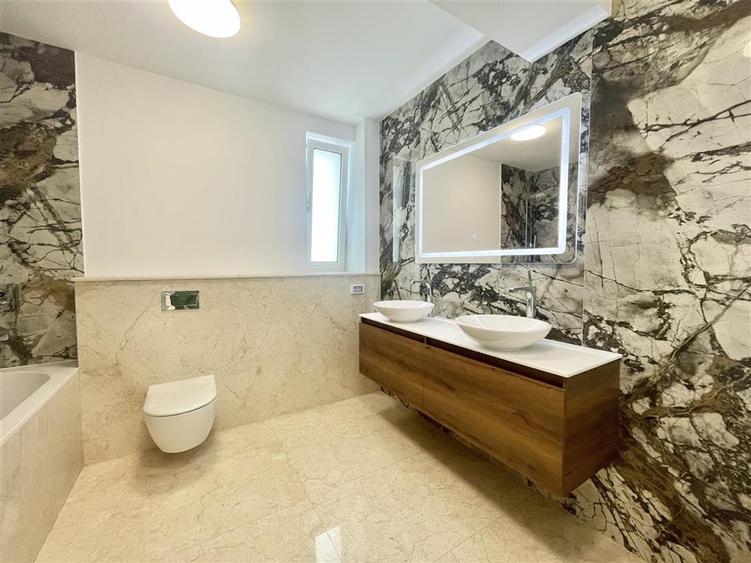 Duplex cu 6 camere cu Garaj în Herăstrău