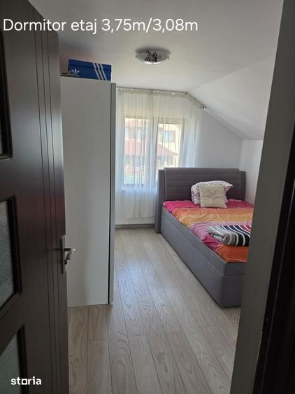 Casă cu 4 camere cu Teren 500 Mp în Central
