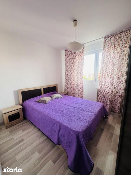 Apartament cu 2 camere, mobilat în Tei