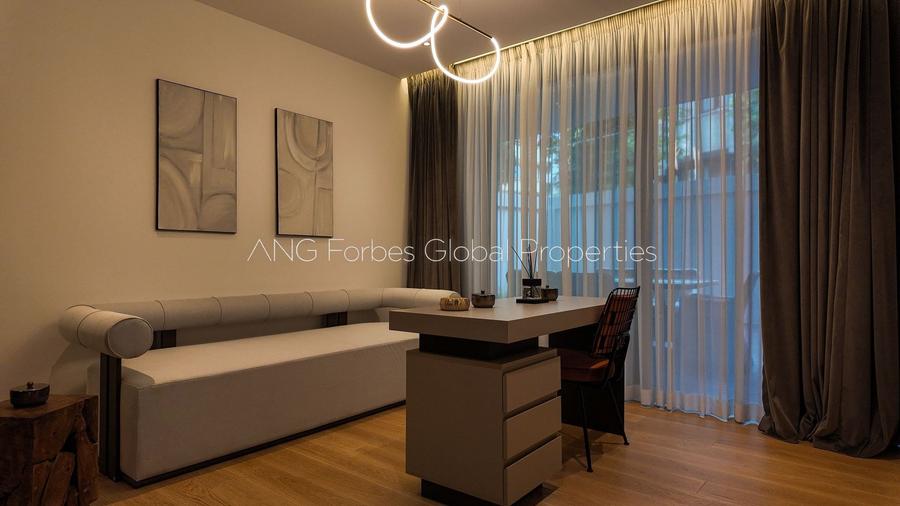 Apartament cu 4 camere, mobilat în Primăverii