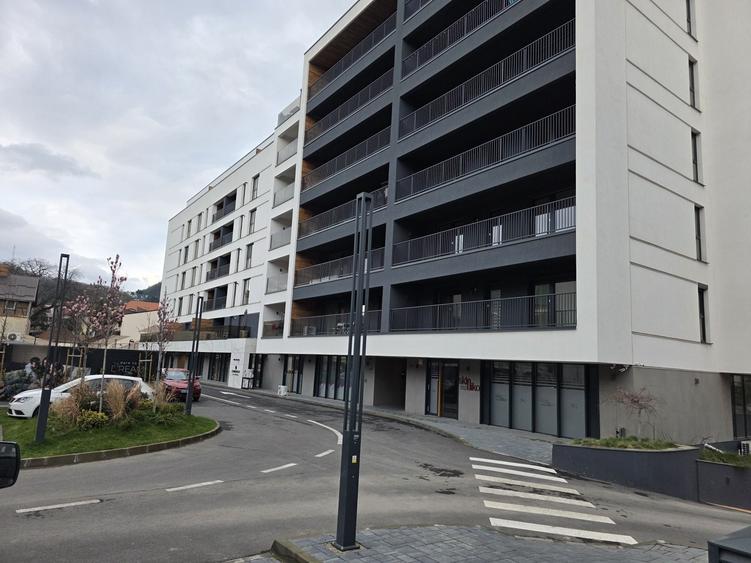 Inchiriez apartament cu 2 camere central in Brasov - 6