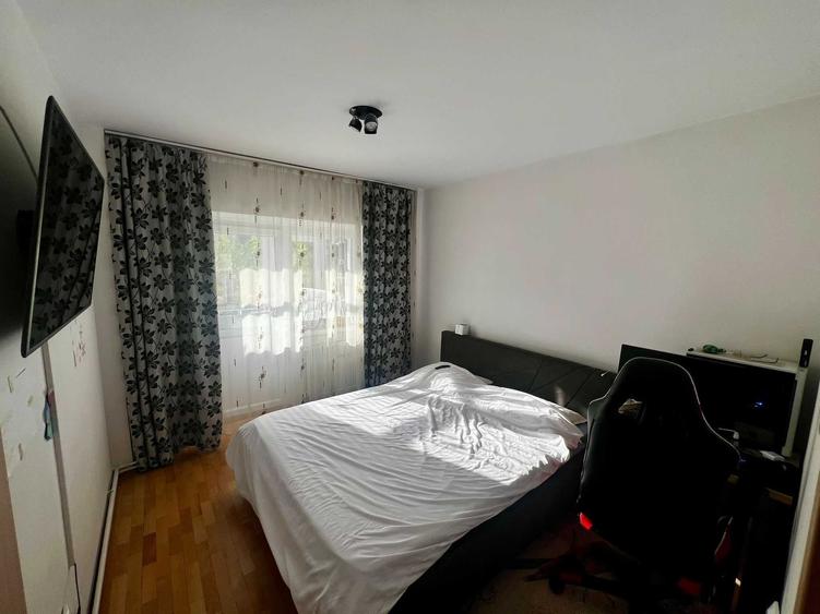 Apartament cu 4 camere decomandat în Nord