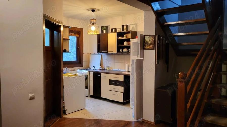 Casă cu 3 camere cu Teren 266 Mp în Breaza de Sus