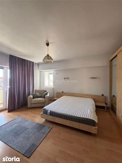 Apartament cu 3 camere, mobilat în Centrul Civic