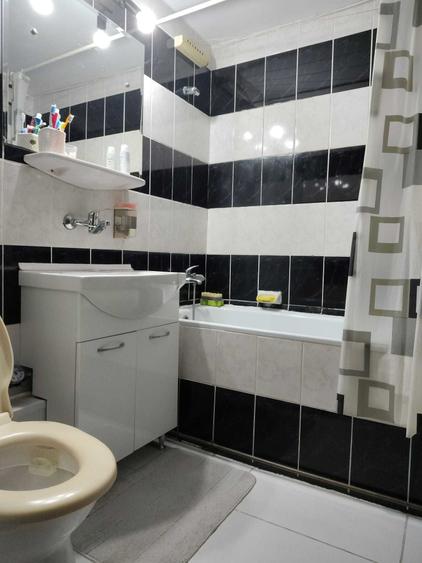 Apartament cu 2 camere decomandat în Sebastian