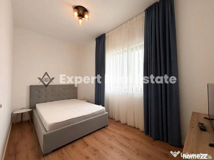 Apartament cu 3 camere decomandat în Tunari