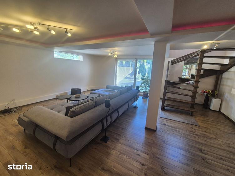 Casă cu 4 camere cu Teren 960 Mp în Central