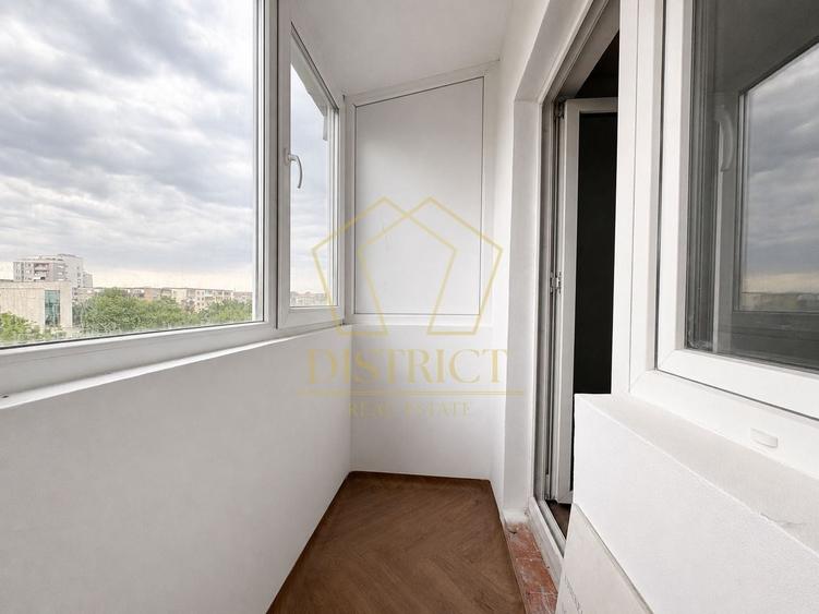 Apartament cu 3 camere decomandat în Bucovina