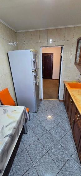 Apartament cu 2 camere decomandat, mobilat în Basarabia