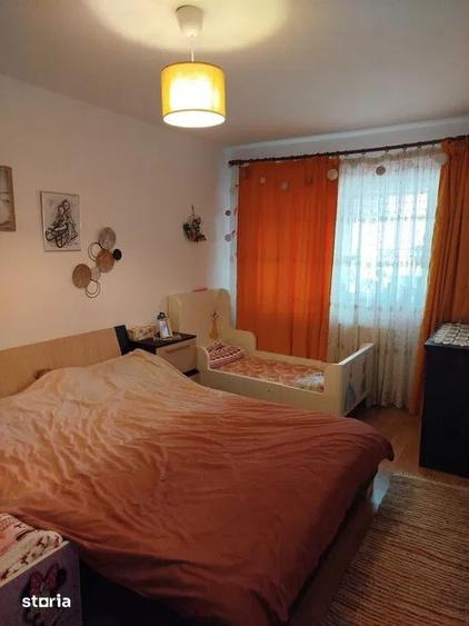 Apartament cu 2 camere semidecomandat, mobilat în Florești — fotografia 3