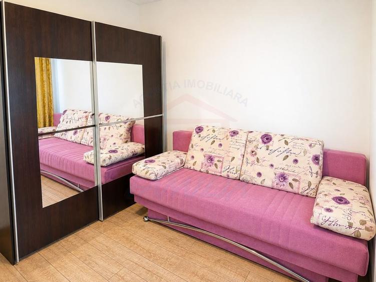 Apartament cu 2 camere decomandat, mobilat în Micro 21