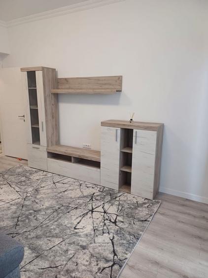Apartament cu 2 camere decomandat în Energia