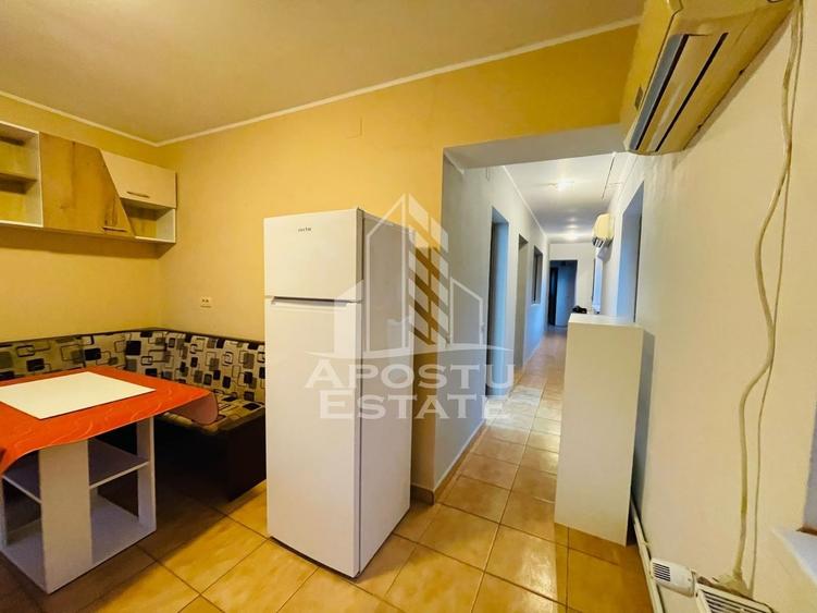 Casă individuală cu 2 camere cu Canalizare în Bujac