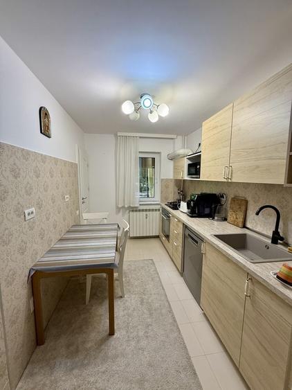 Apartament cu 3 camere în Domenii